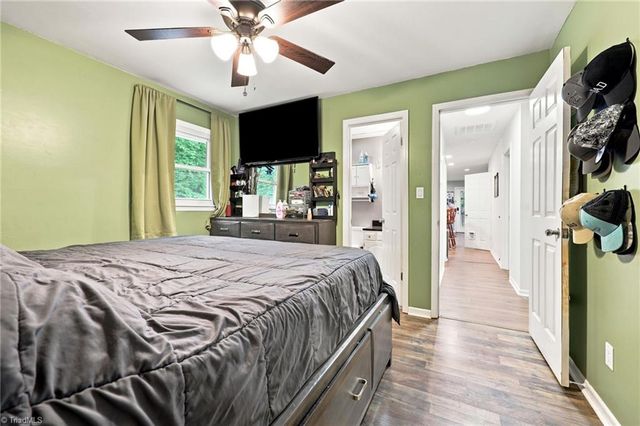 2273 Willow Bend Drive, Kernersville, NC 27284