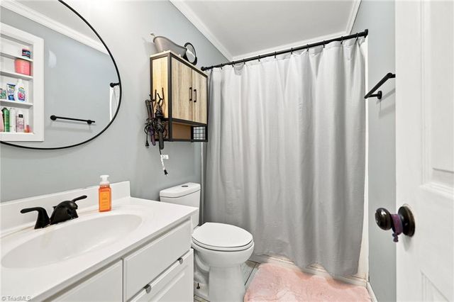 2273 Willow Bend Drive, Kernersville, NC 27284