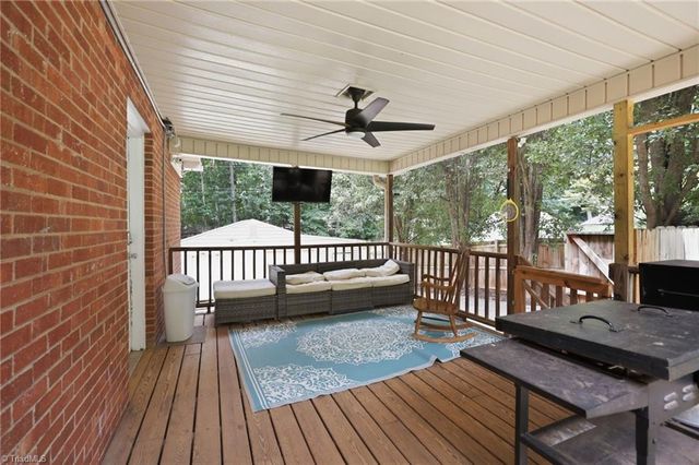 2273 Willow Bend Drive, Kernersville, NC 27284