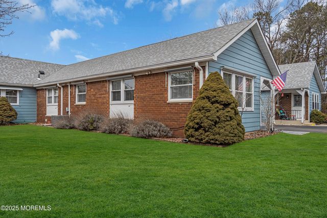 31B Salem Drive, Whiting, NJ 08759
