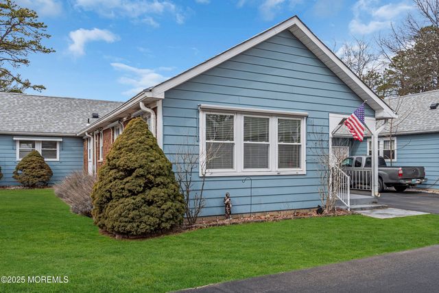 31B Salem Drive, Whiting, NJ 08759