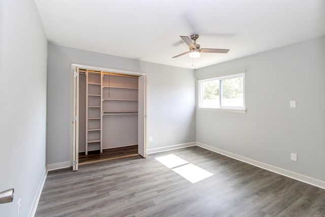 1617 Deerfield Rd, Benton, AR 72019