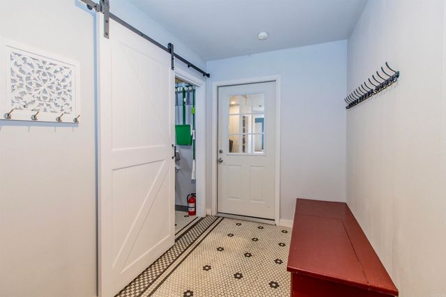 1617 Deerfield Rd, Benton, AR 72019