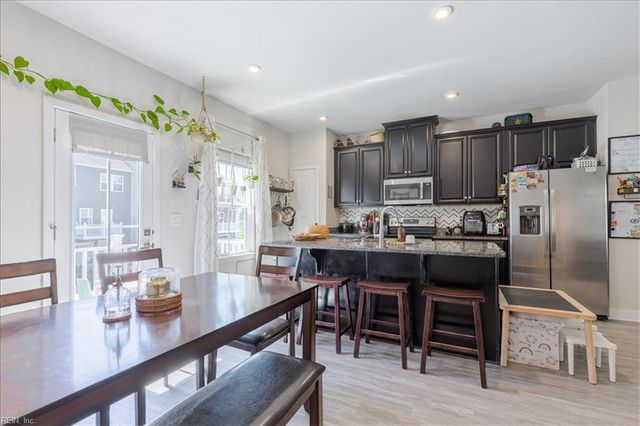 1709 Foremast LOOP, Chesapeake, VA 23323