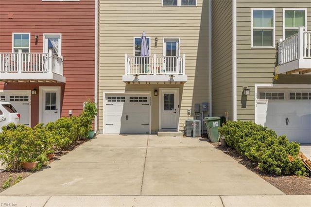 1709 Foremast LOOP, Chesapeake, VA 23323