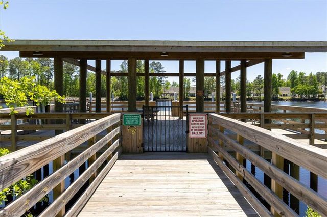 1709 Foremast LOOP, Chesapeake, VA 23323