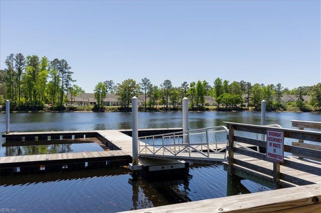 1709 Foremast LOOP, Chesapeake, VA 23323