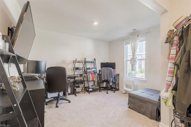1709 Foremast LOOP, Chesapeake, VA 23323