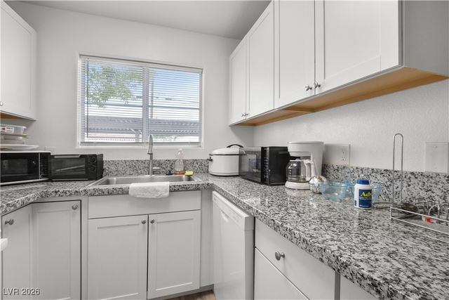 4428 West Lake Mead Boulevard 102, Las Vegas, NV 89108