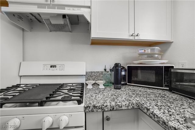 4428 West Lake Mead Boulevard 102, Las Vegas, NV 89108