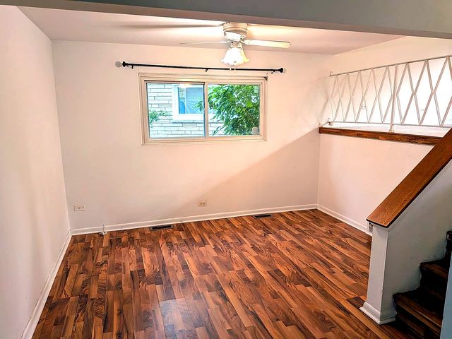 386 Dover Drive 386, Des Plaines, IL 60018