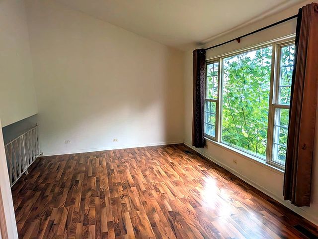 386 Dover Drive 386, Des Plaines, IL 60018