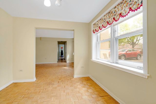 5220 Oakton Street 103, Skokie, IL 60077