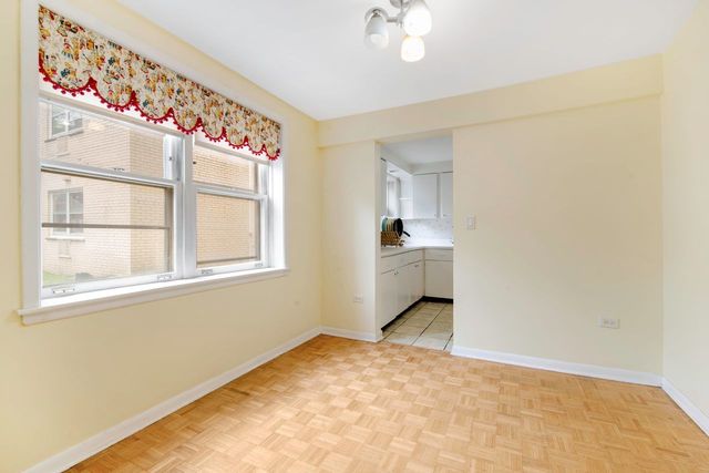 5220 Oakton Street 103, Skokie, IL 60077