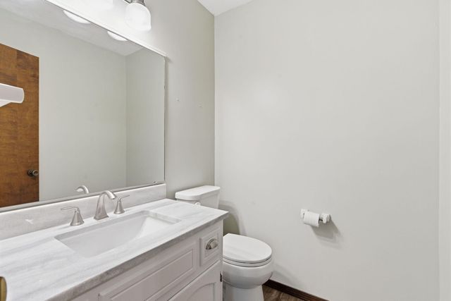 885 Knox Avenue 5, Hollister, MO 65672