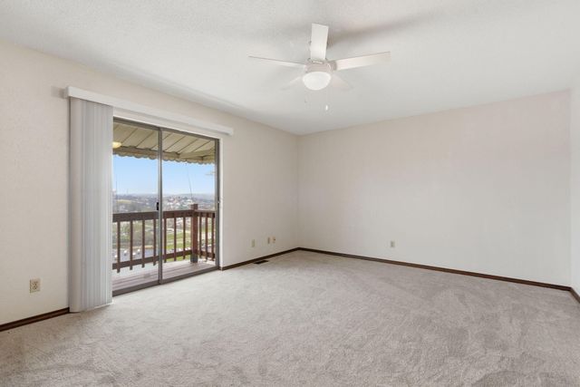 885 Knox Avenue 5, Hollister, MO 65672