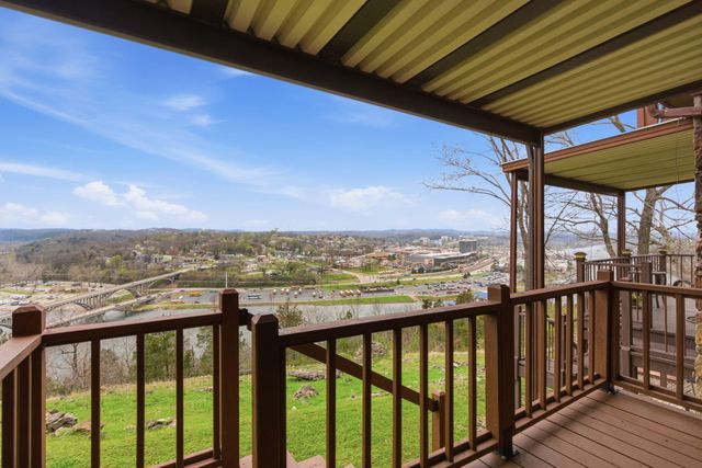 885 Knox Avenue 5, Hollister, MO 65672