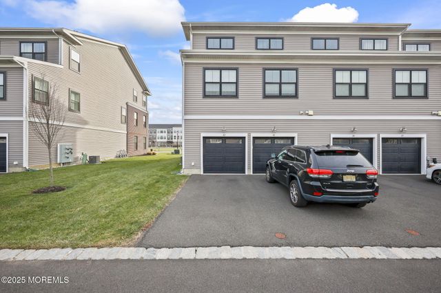 43 Midway Road N, Tinton Falls, NJ 07724