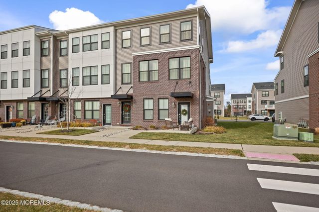 43 Midway Road N, Tinton Falls, NJ 07724