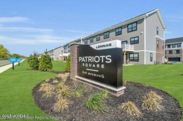 43 Midway Road N, Tinton Falls, NJ 07724