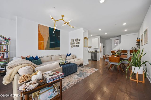 43 Midway Road N, Tinton Falls, NJ 07724