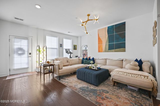 43 Midway Road N, Tinton Falls, NJ 07724