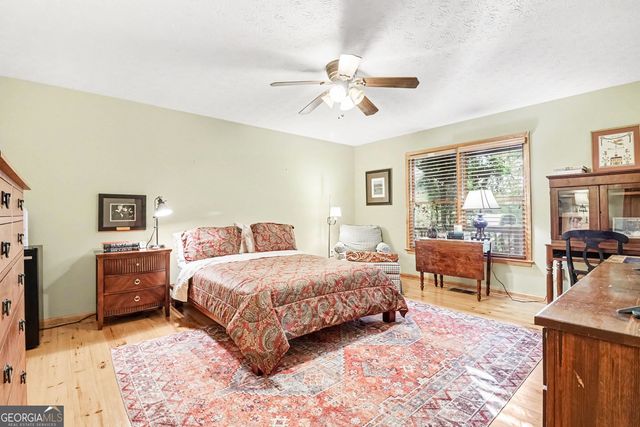 555 River Flow Drive, Dahlonega, GA 30533