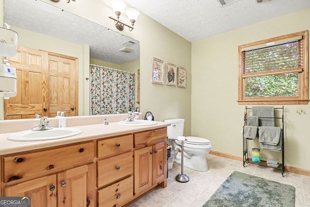 555 River Flow Drive, Dahlonega, GA 30533