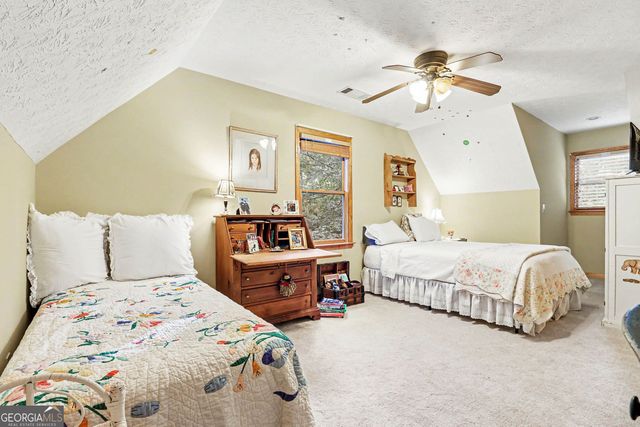 555 River Flow Drive, Dahlonega, GA 30533