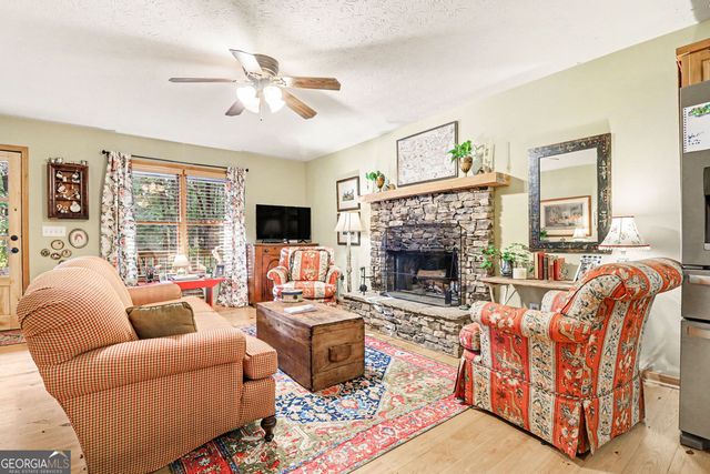 555 River Flow Drive, Dahlonega, GA 30533