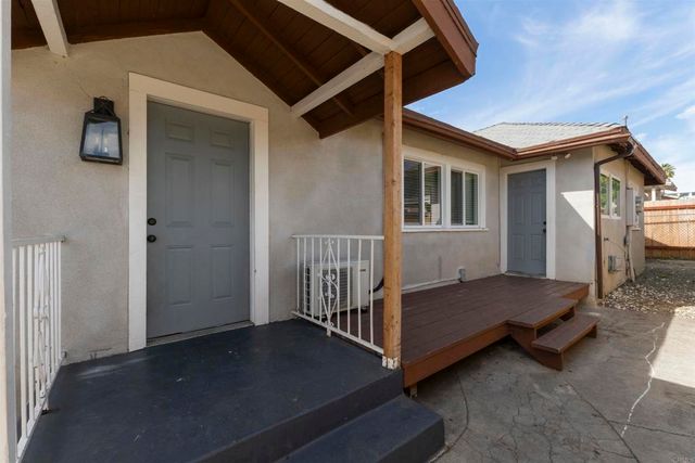 2520 24 L Street, San Diego, CA 92102