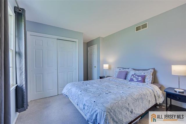 14 Wexford Drive, South Brunswick, NJ 08852