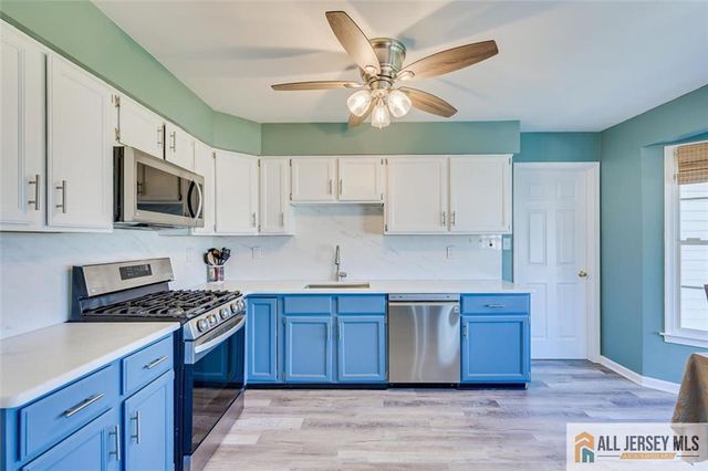 14 Wexford Drive, South Brunswick, NJ 08852