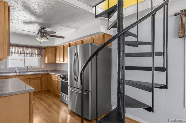 5101 Clippert Street, Dearborn Heights, MI 48125