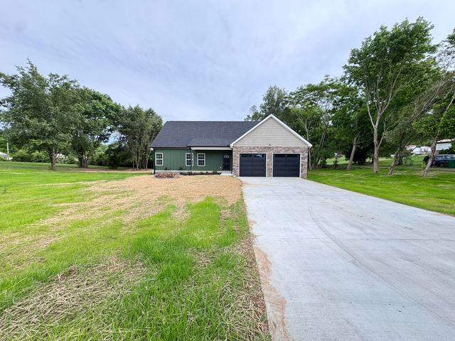 71 Black Circle Spur, Lafayette, GA 30728