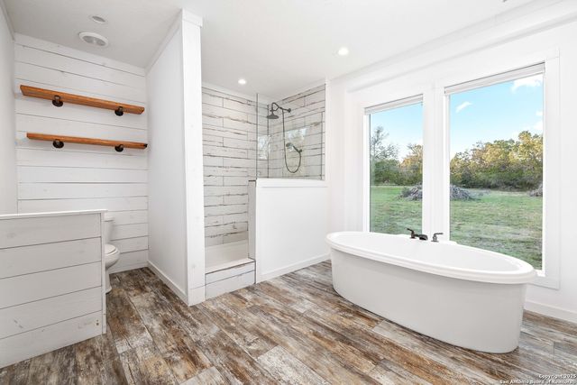 2301 Wegner B, New Braunfels, TX 78132