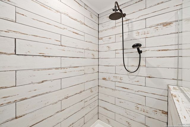 2301 Wegner B, New Braunfels, TX 78132