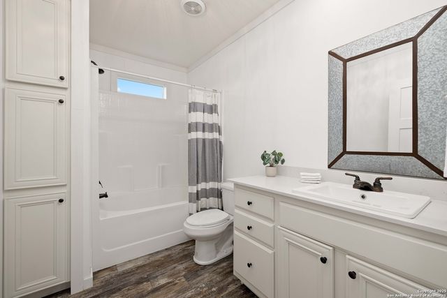 2301 Wegner B, New Braunfels, TX 78132