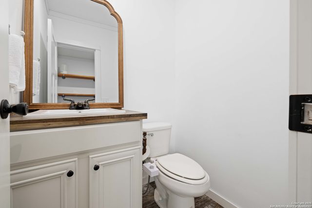 2301 Wegner B, New Braunfels, TX 78132