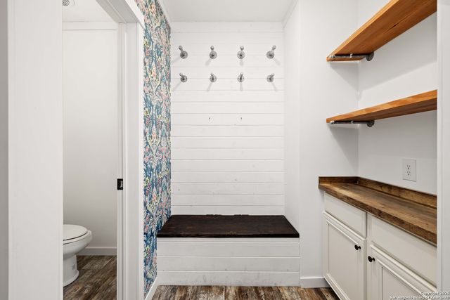 2301 Wegner B, New Braunfels, TX 78132