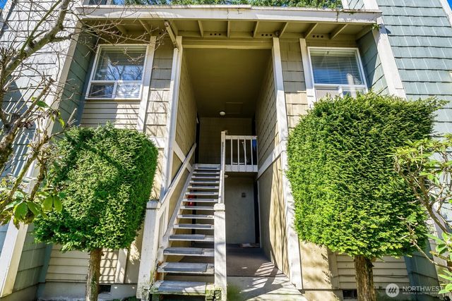 34214 1st Place S, Federal Way, WA 98003