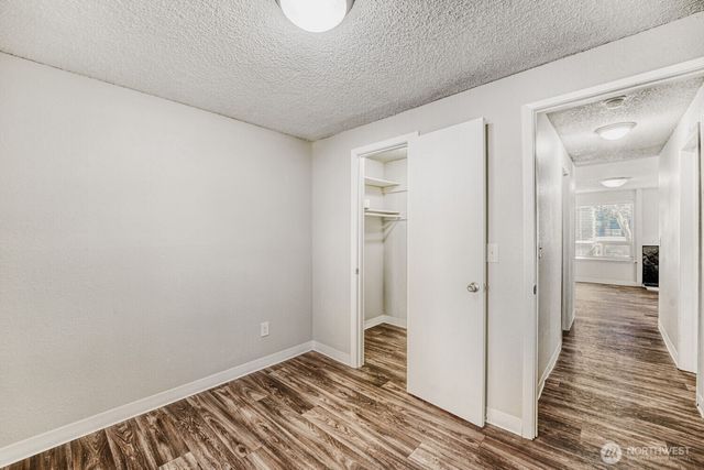 34214 1st Place S, Federal Way, WA 98003