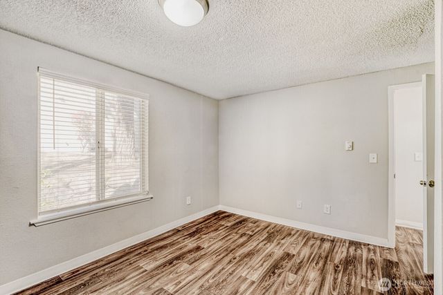 34214 1st Place S, Federal Way, WA 98003