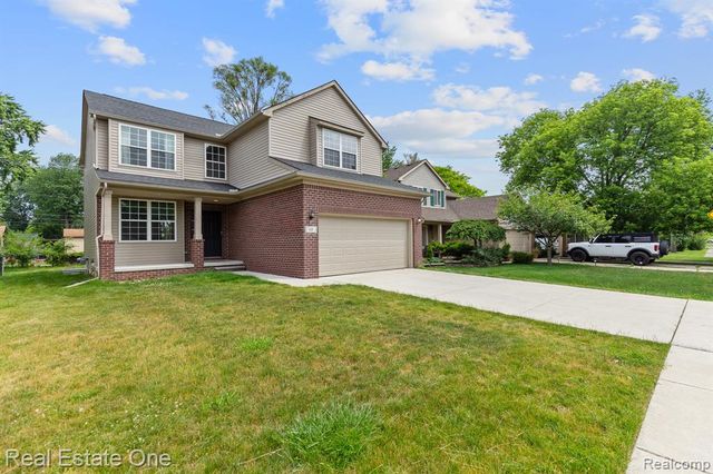 68 Biltmore Drive, Troy, MI 48084