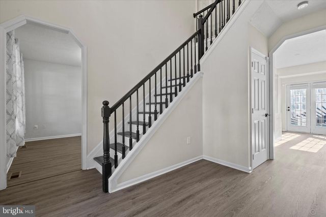 2230 COMMUNITY DR, Waldorf, MD 20601