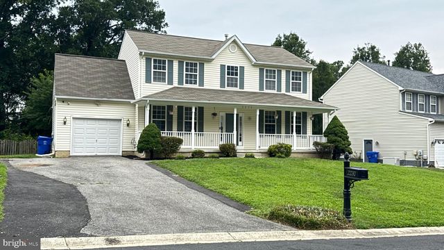 2230 COMMUNITY DR, Waldorf, MD 20601