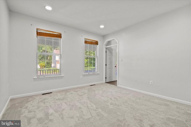 2230 COMMUNITY DR, Waldorf, MD 20601