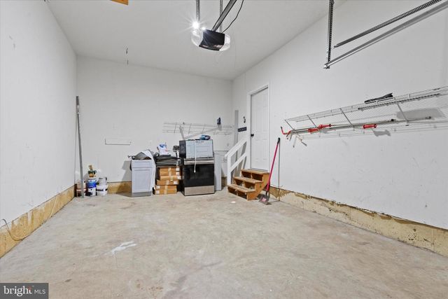 2230 COMMUNITY DR, Waldorf, MD 20601