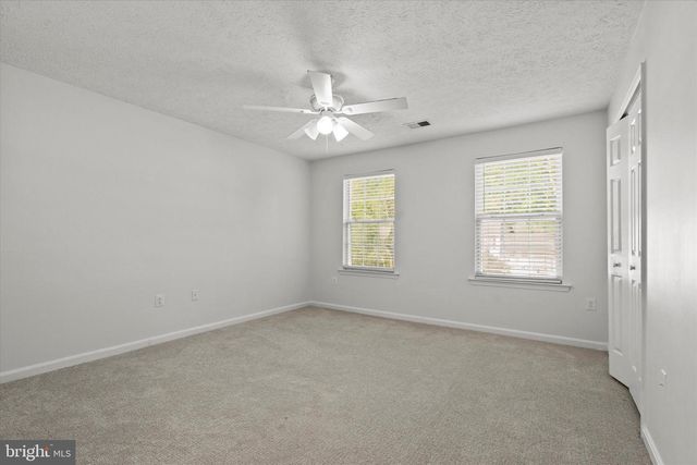 2230 COMMUNITY DR, Waldorf, MD 20601