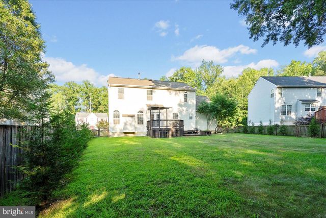 2230 COMMUNITY DR, Waldorf, MD 20601